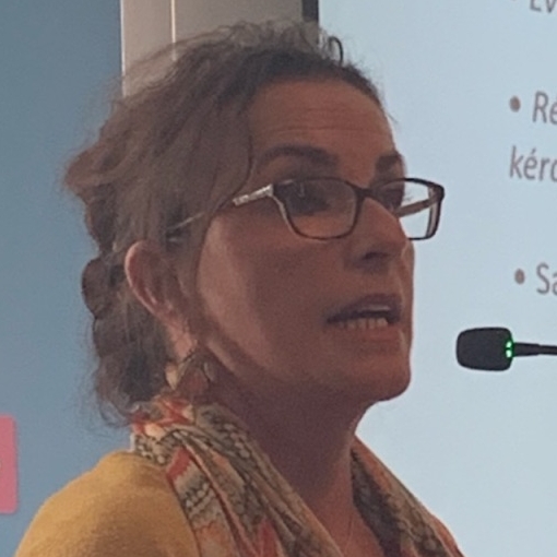 Isabelle CATONI